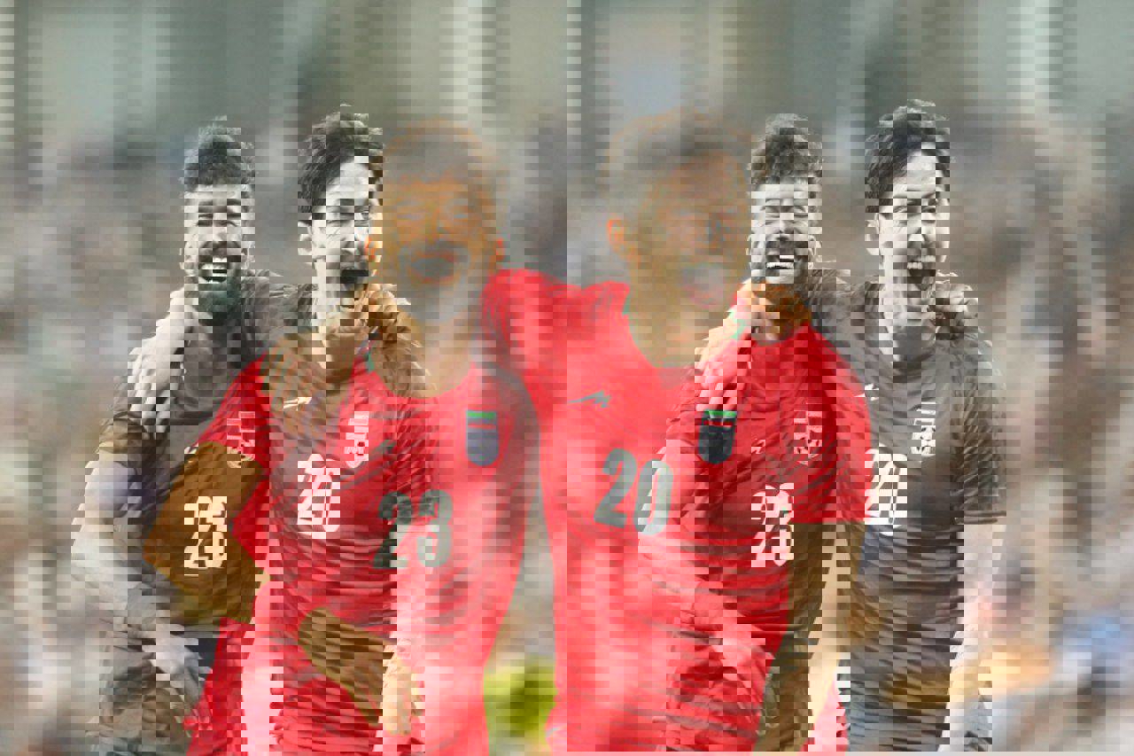 1890110