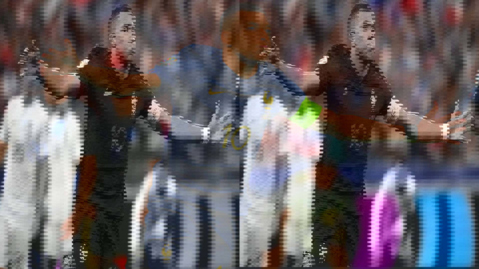 1890256
