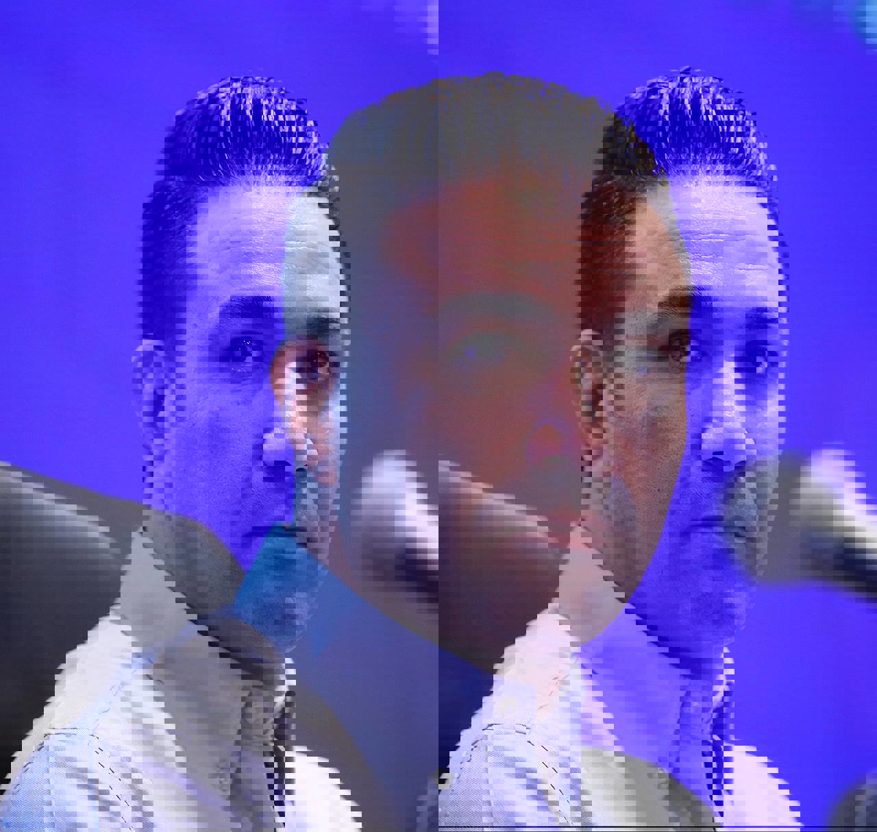 1890531