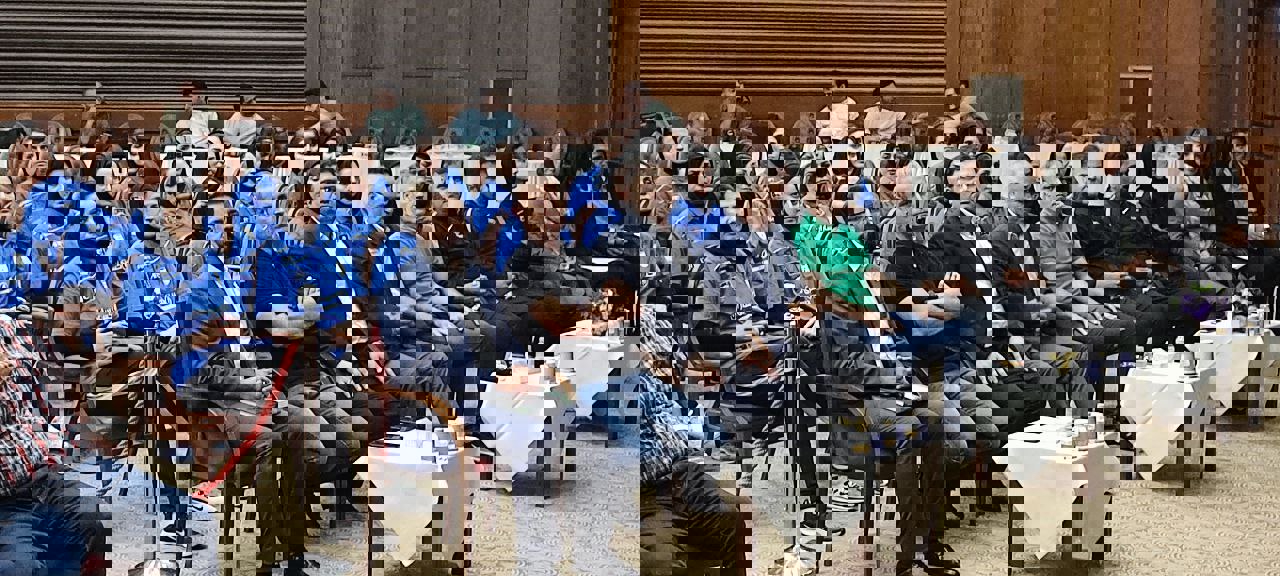1891010