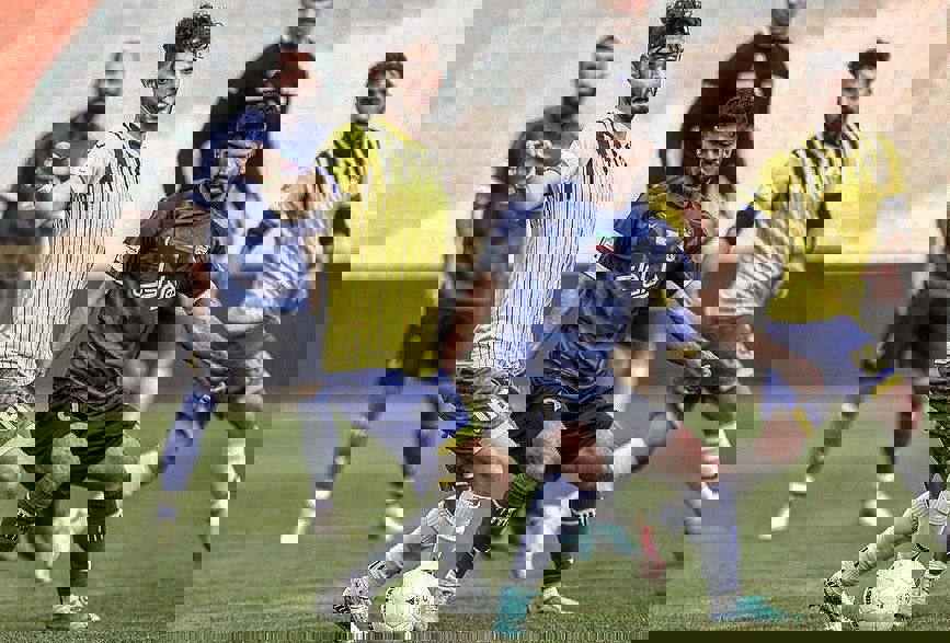 1891369