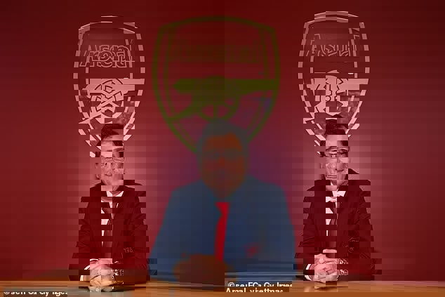 مشیری دست به دامان مدیر سابق آرسنال می‌شود