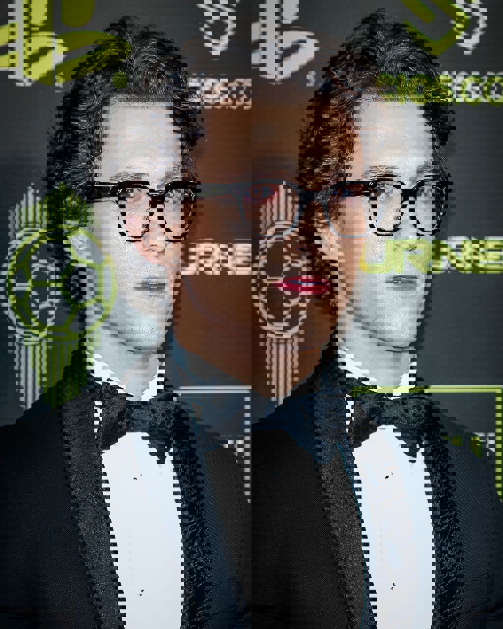 1891657