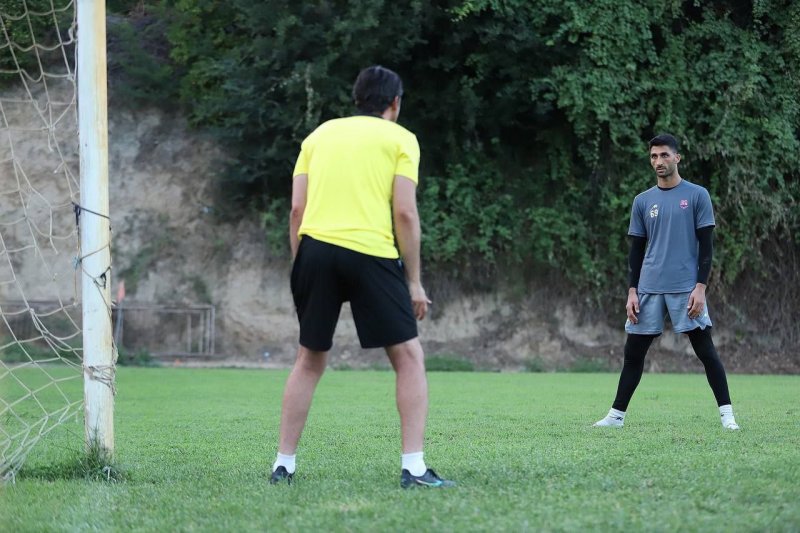 سرمربی نساجی از رشید، رحمتی میسازد!(عکس)