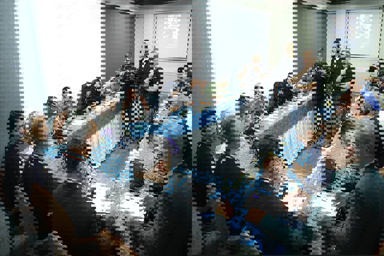 1891817