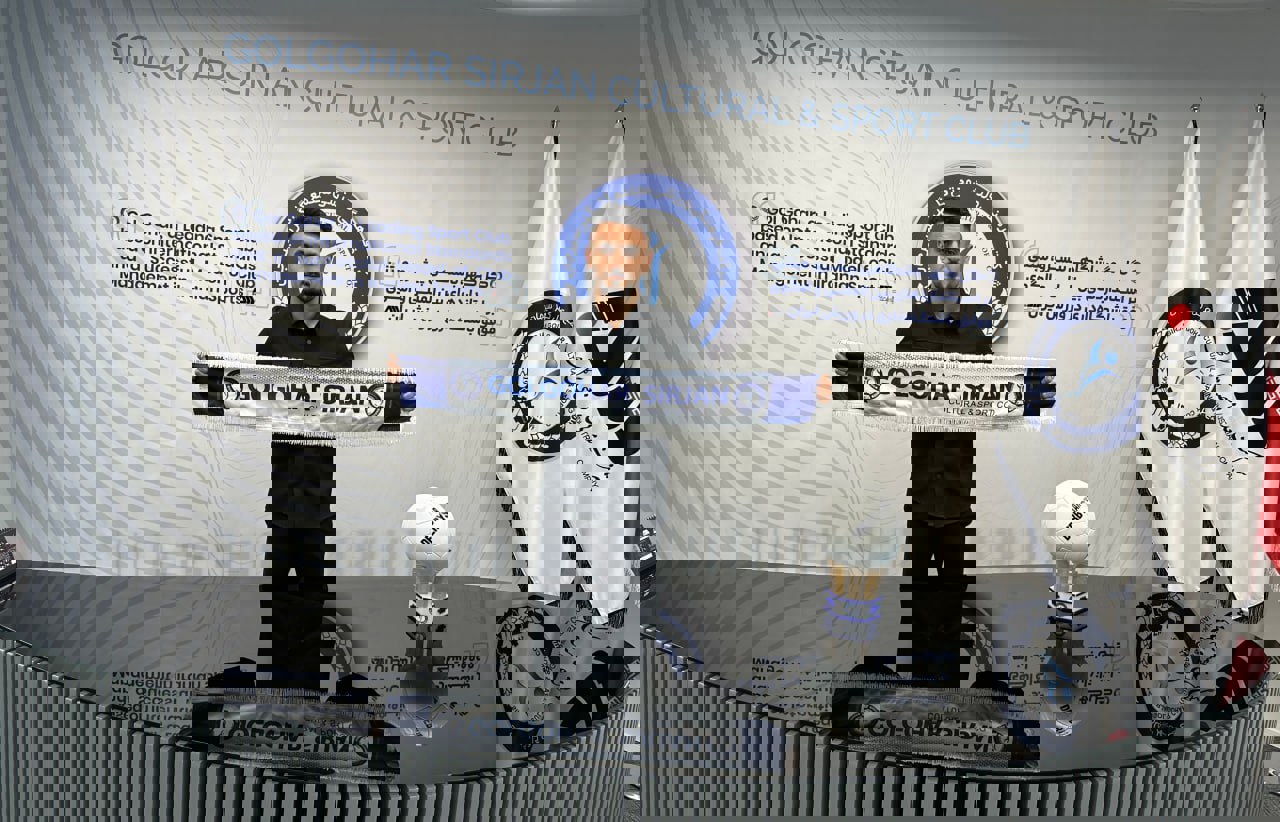 1892077