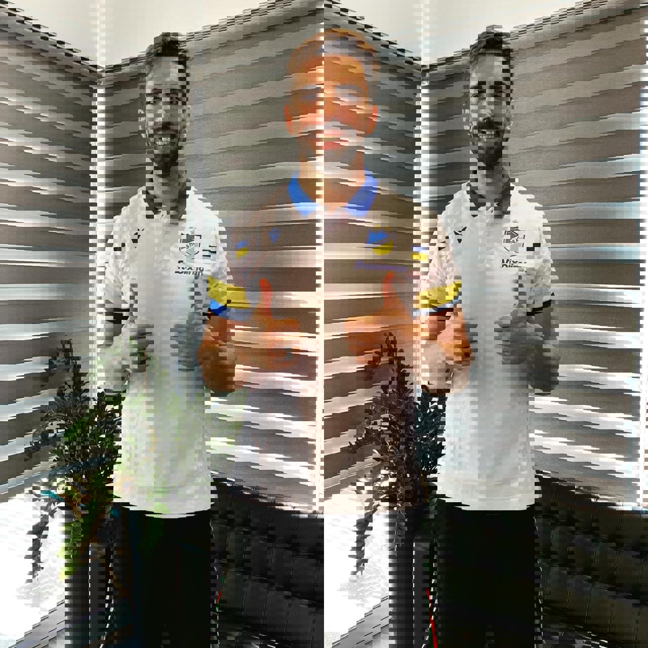 1892199