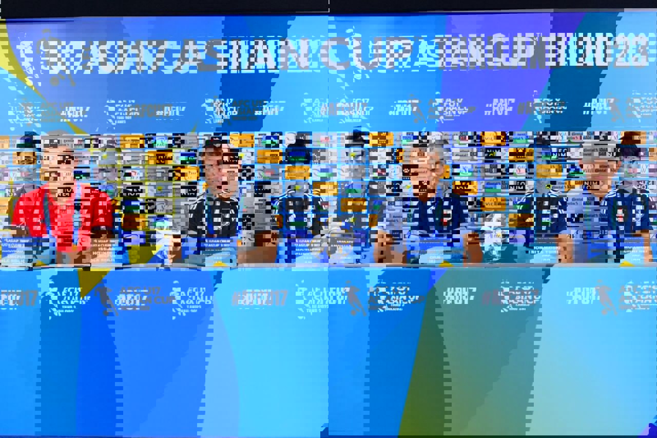 1892227