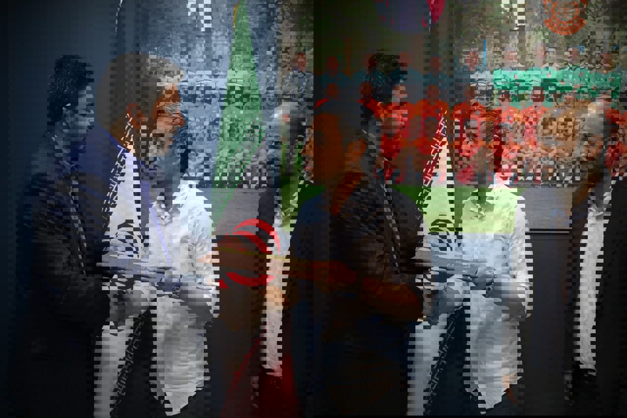 1892311