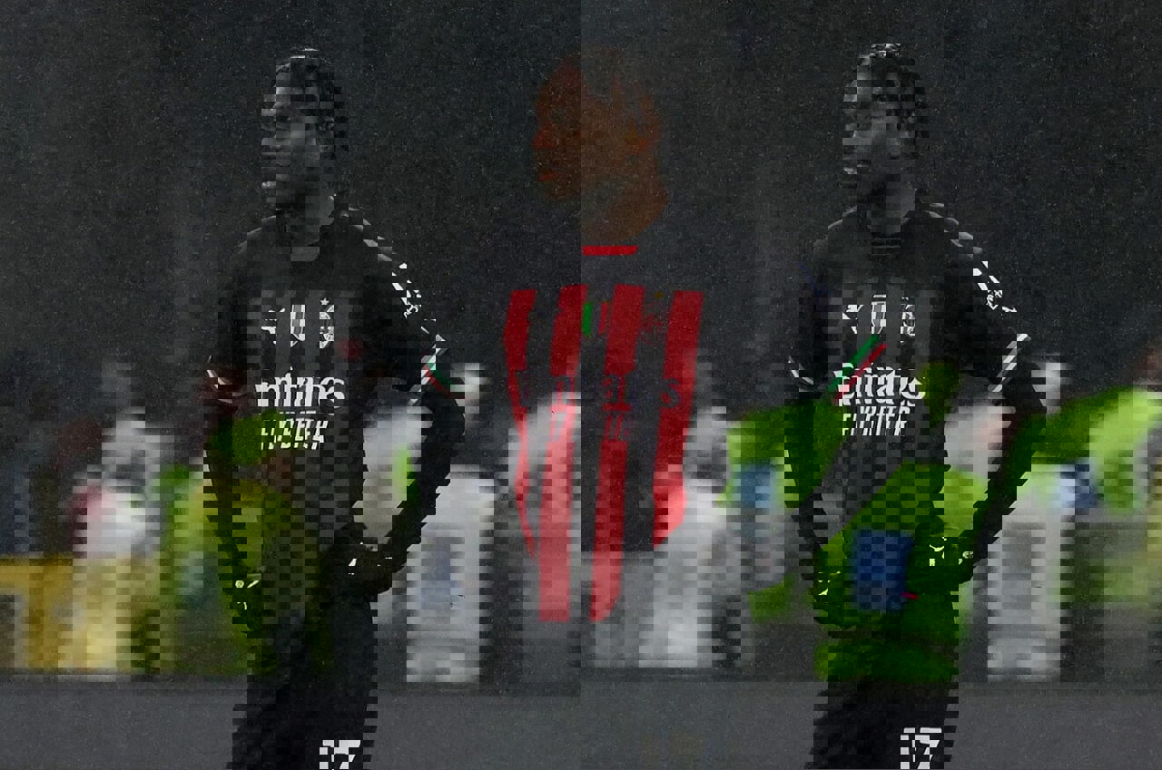 1892389