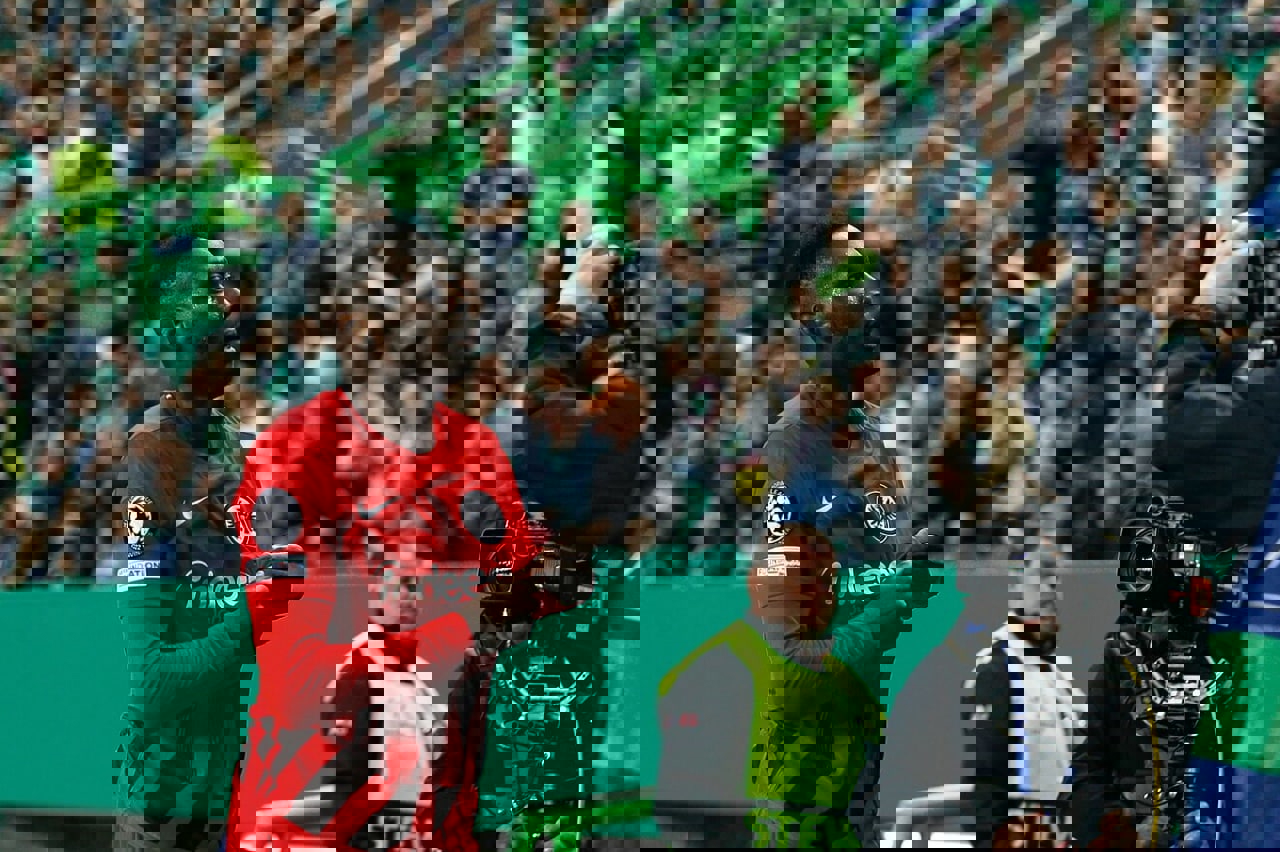 1892378