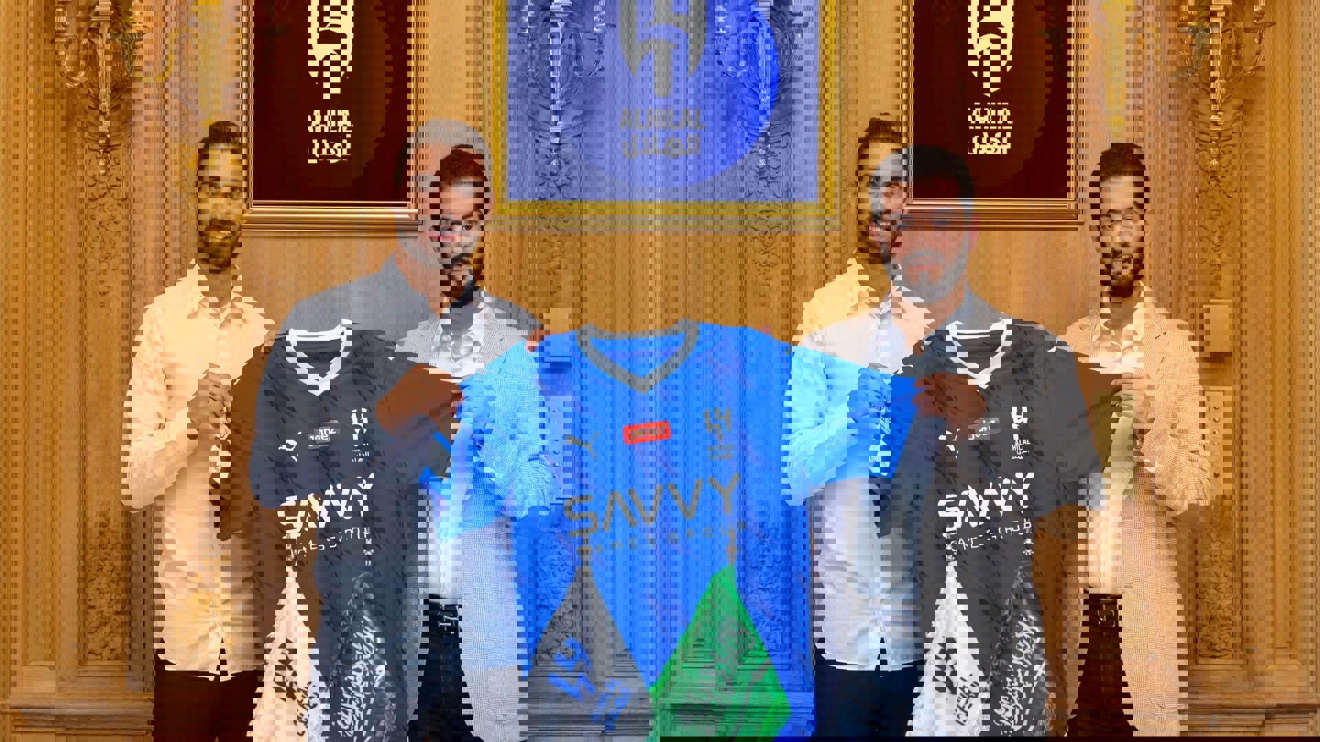 1892539