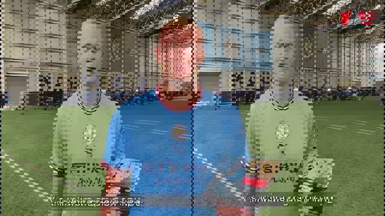 1892628