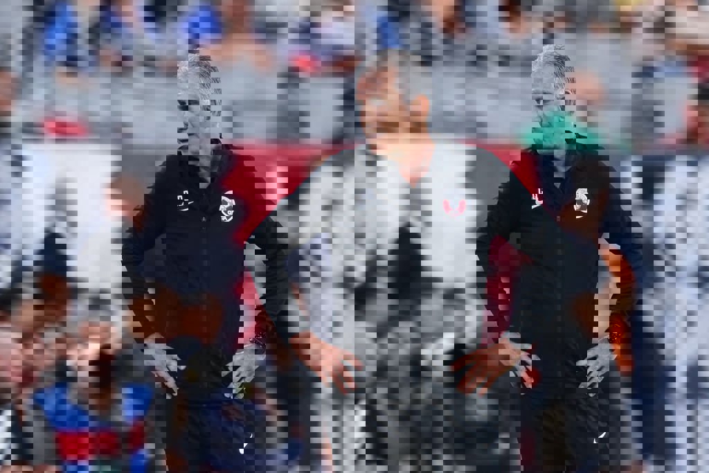 1892661