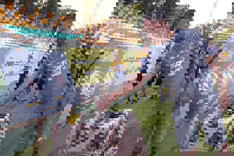 1892866