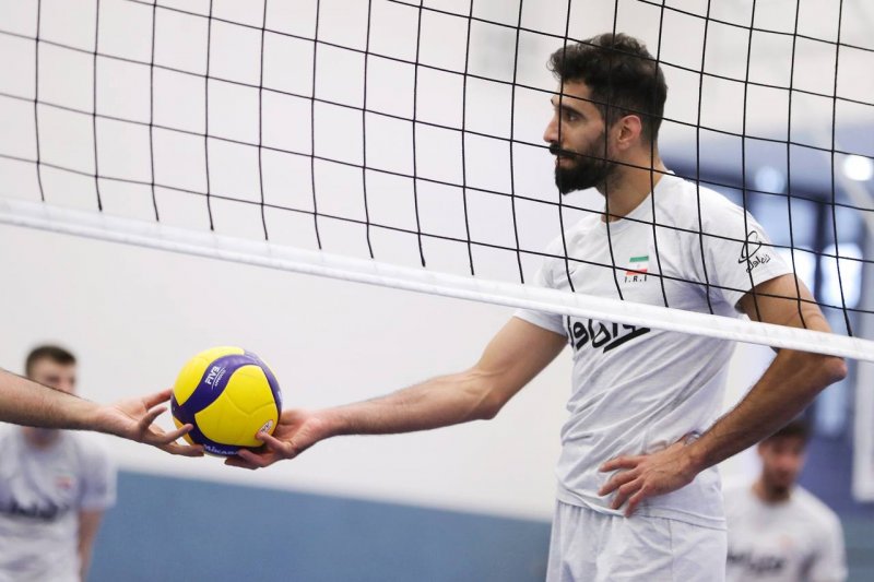 ستاره والیبال ایران بسکتبالیست شد! (عکس)