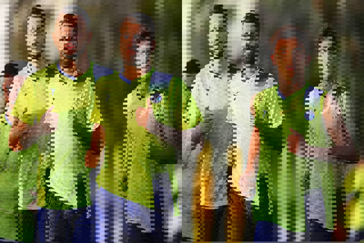 1893589