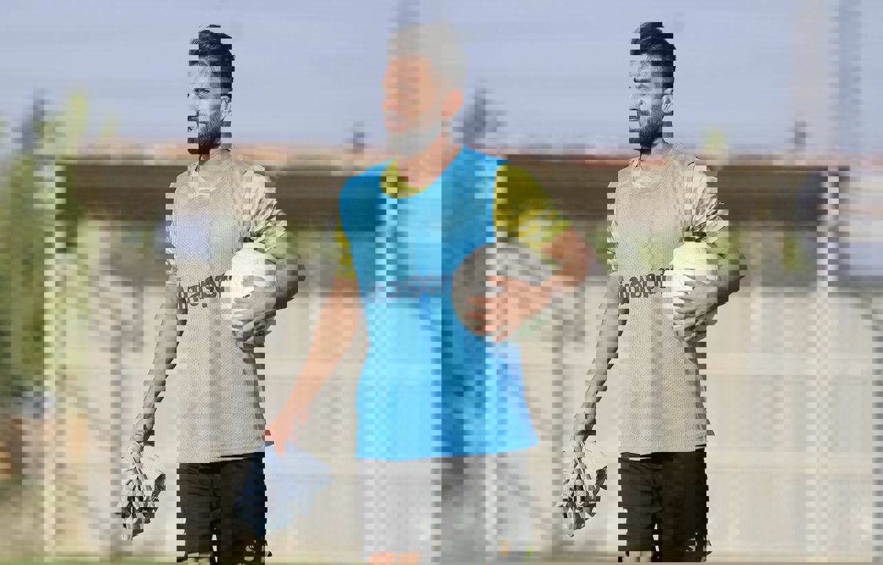 1894471