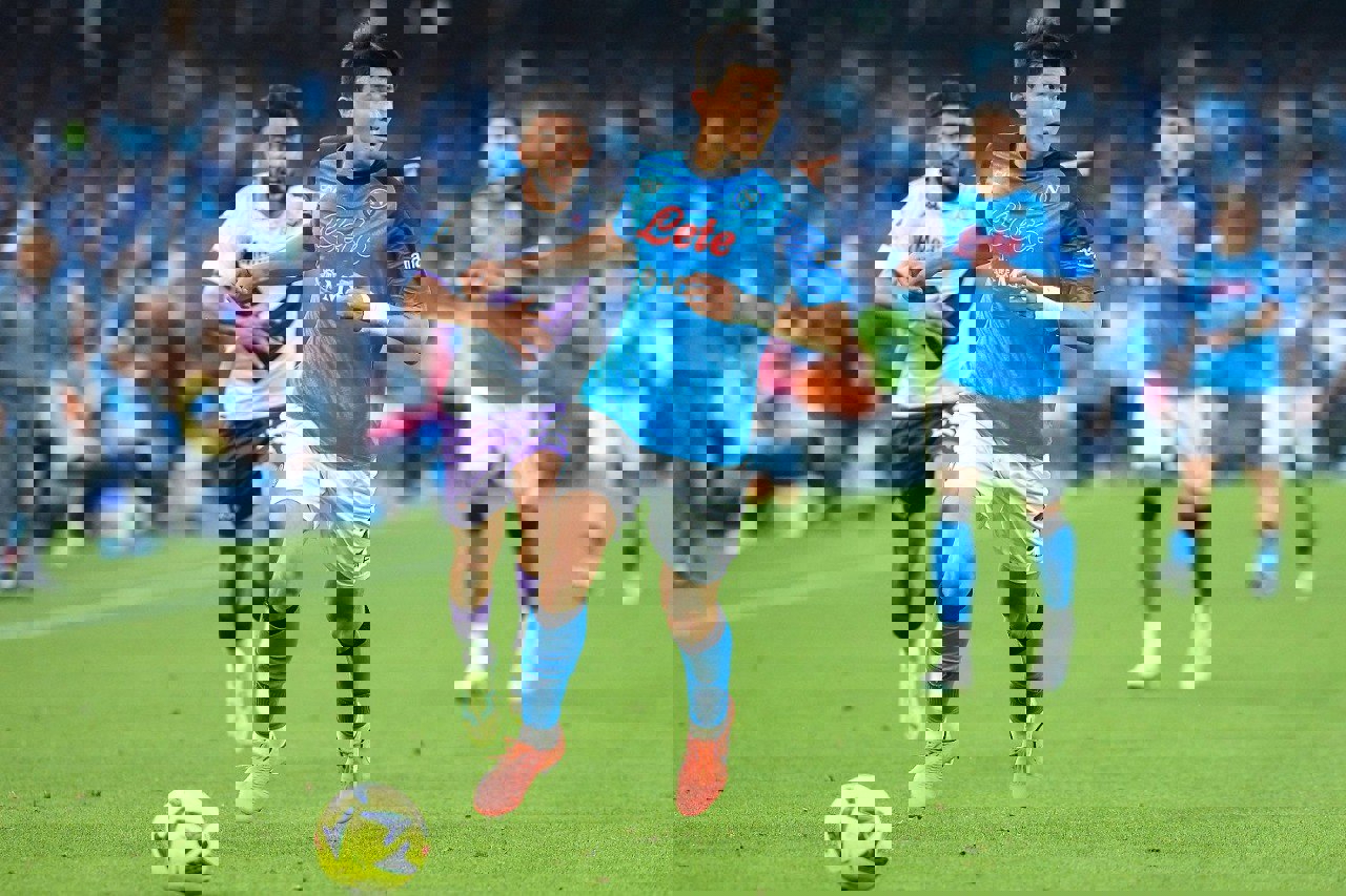 1894617