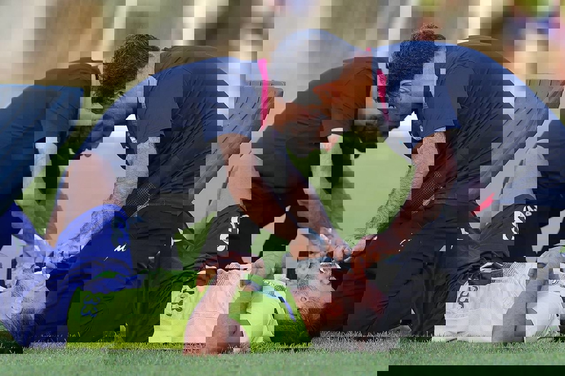 1895170