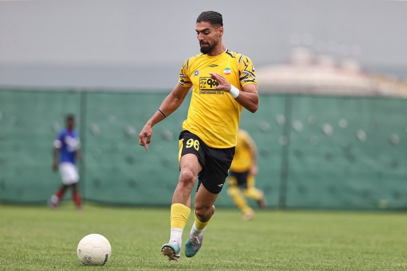 کیت سپاهان برای لیگ 23 رونمایی شد (عکس)