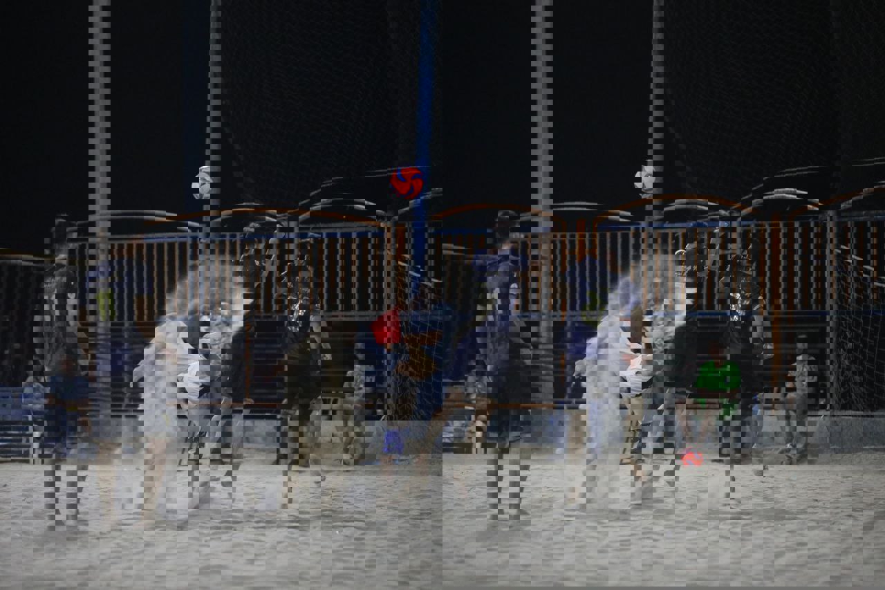 1896355