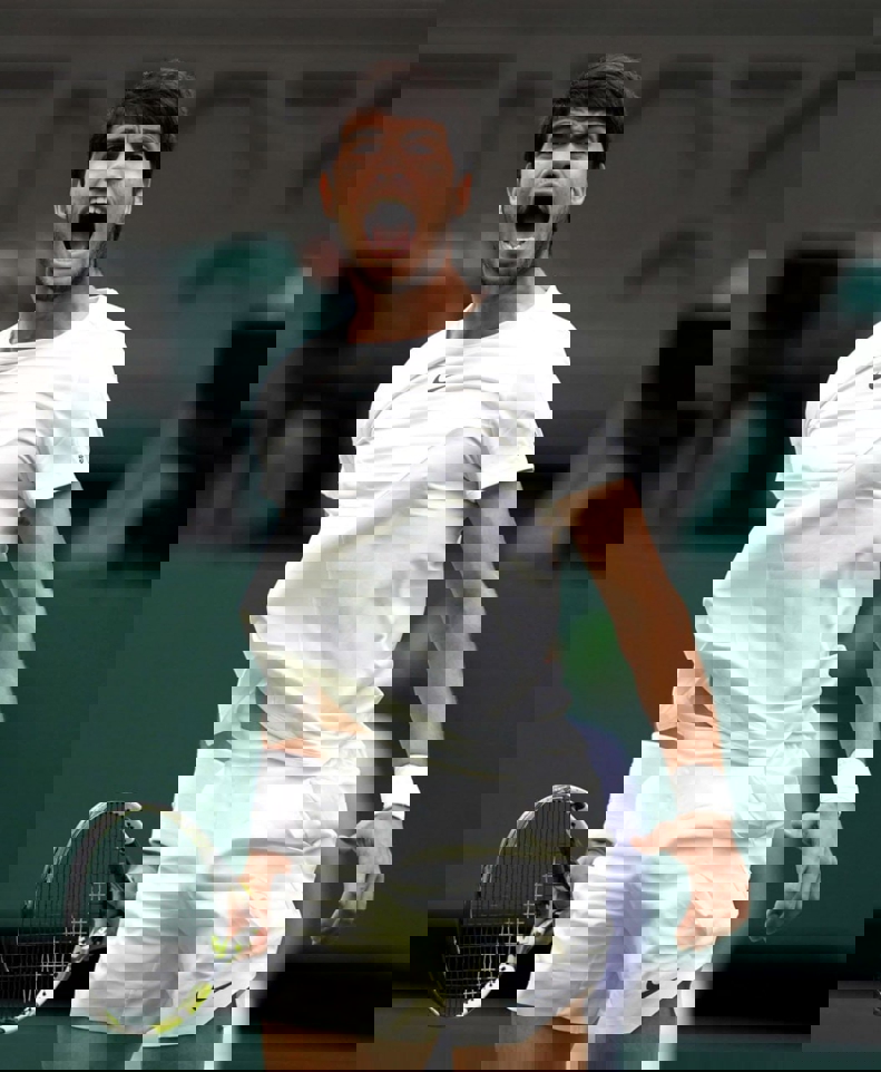 1896717