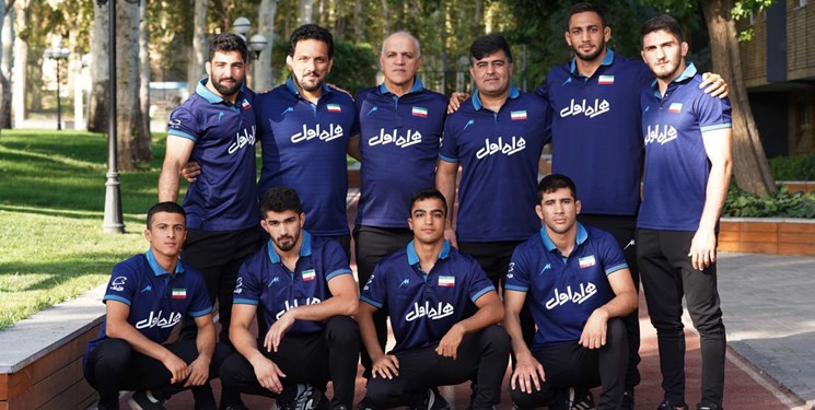 تیمهای منتخب کشتی آزاد و فرنگی راهی مجارستان شدند