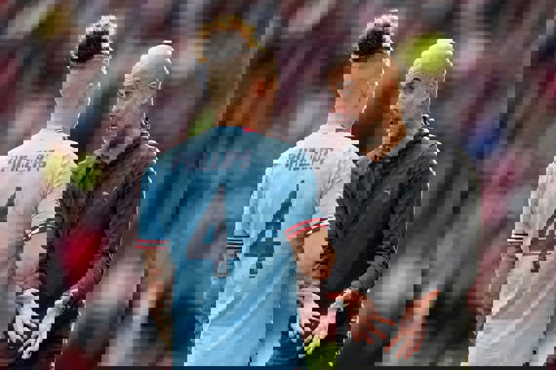 1896868