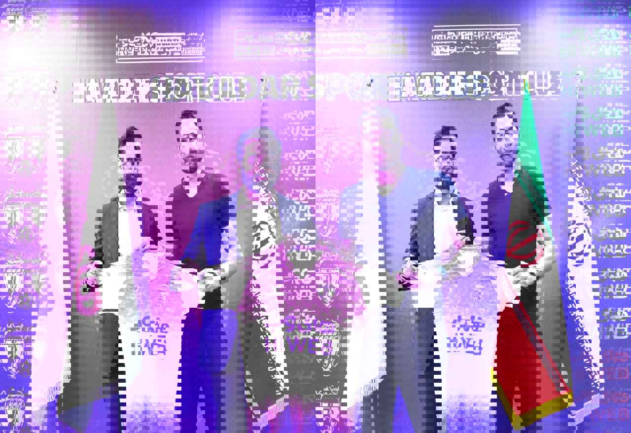 1897141