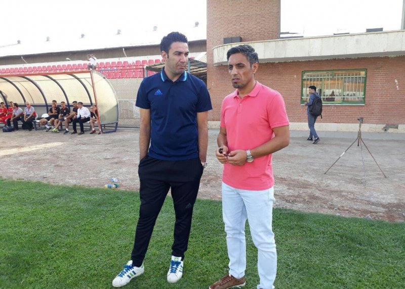 استقلال فردا مسابقه می‌دهد