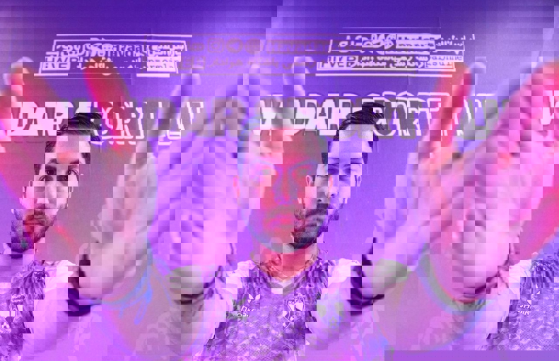 1897313