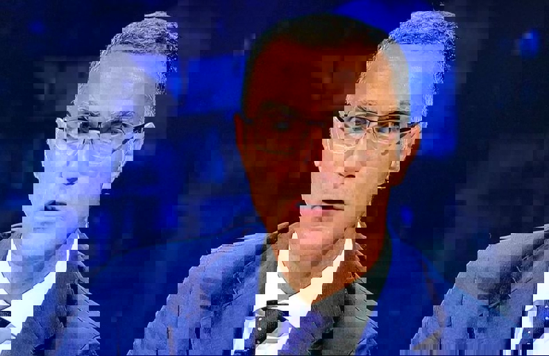 1897723
