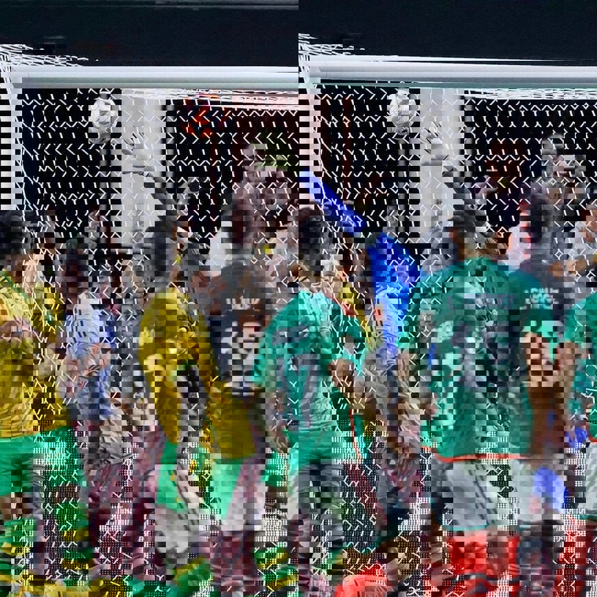 1897476