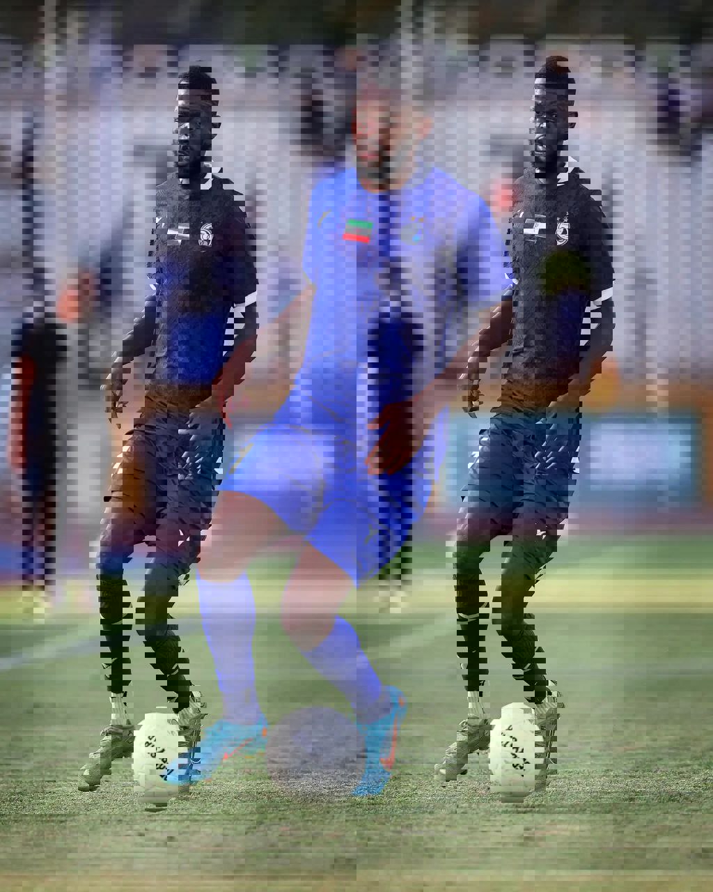 1897690