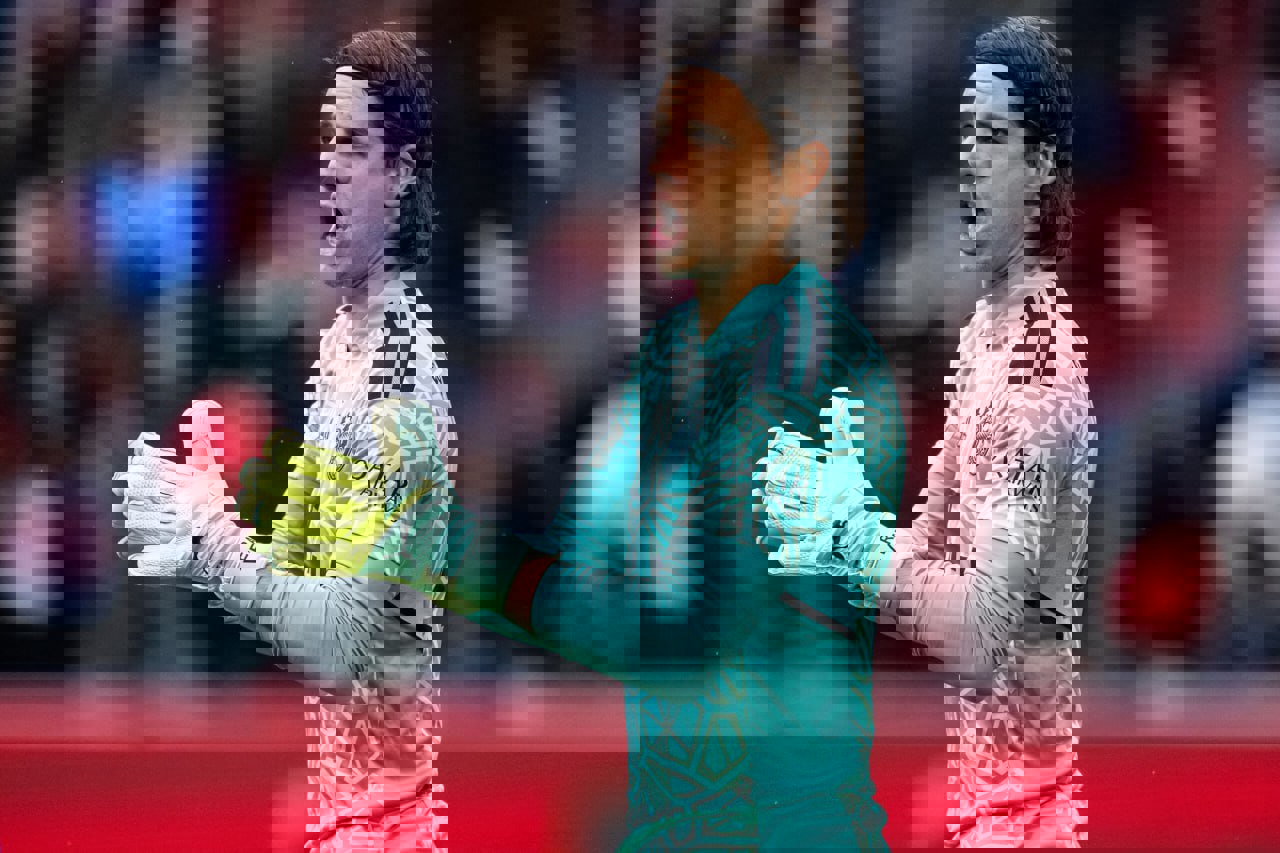 1897827
