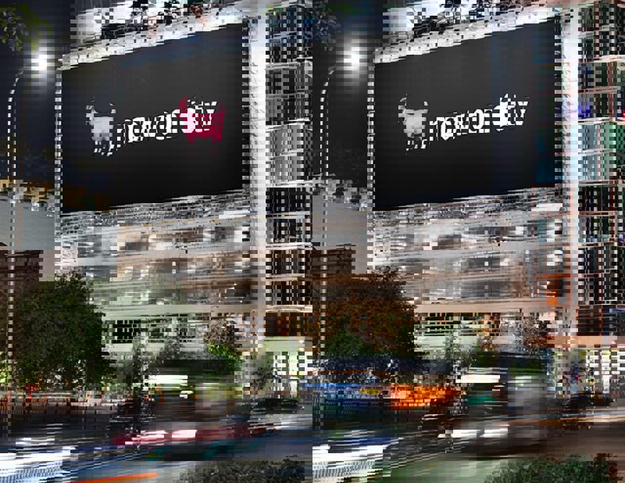 1898187
