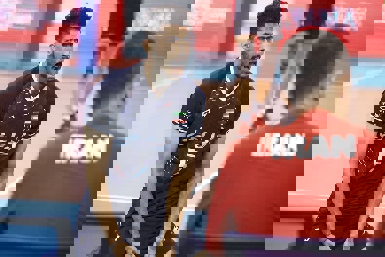 1898257