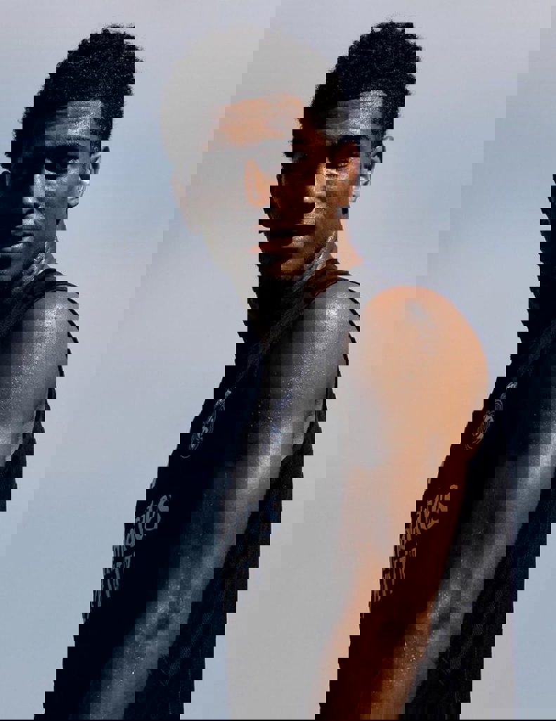 1898671