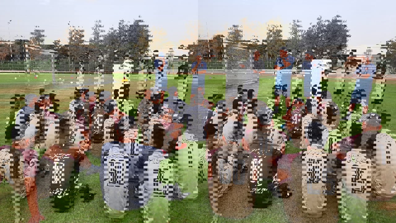 1898854