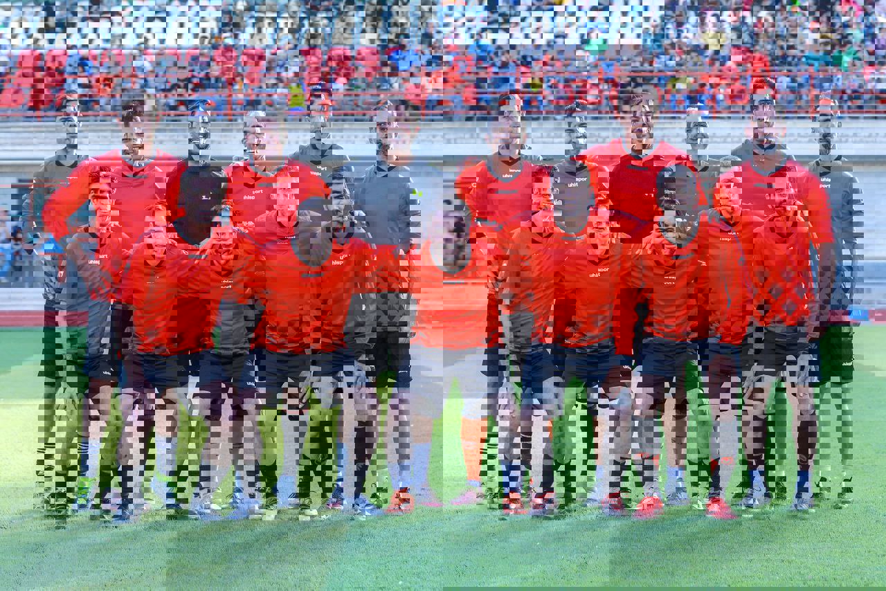 1899148