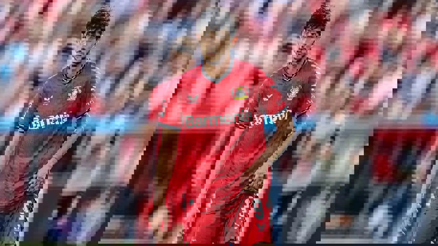 1899221