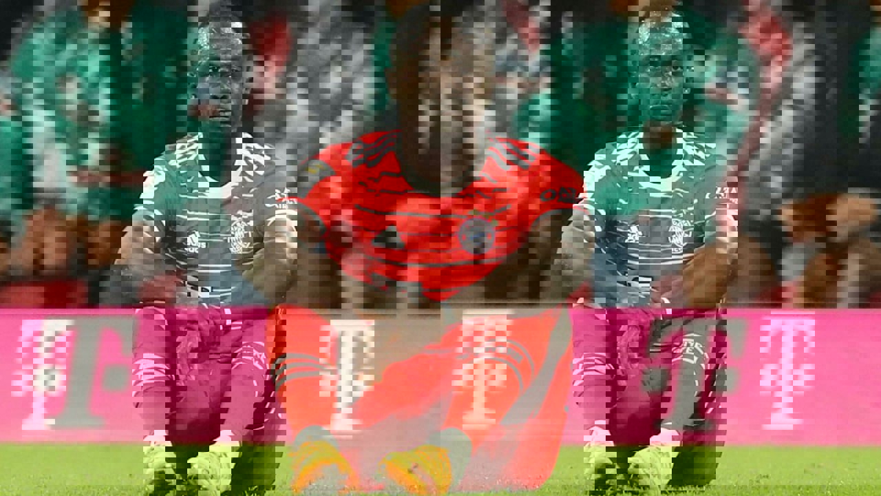 1899210
