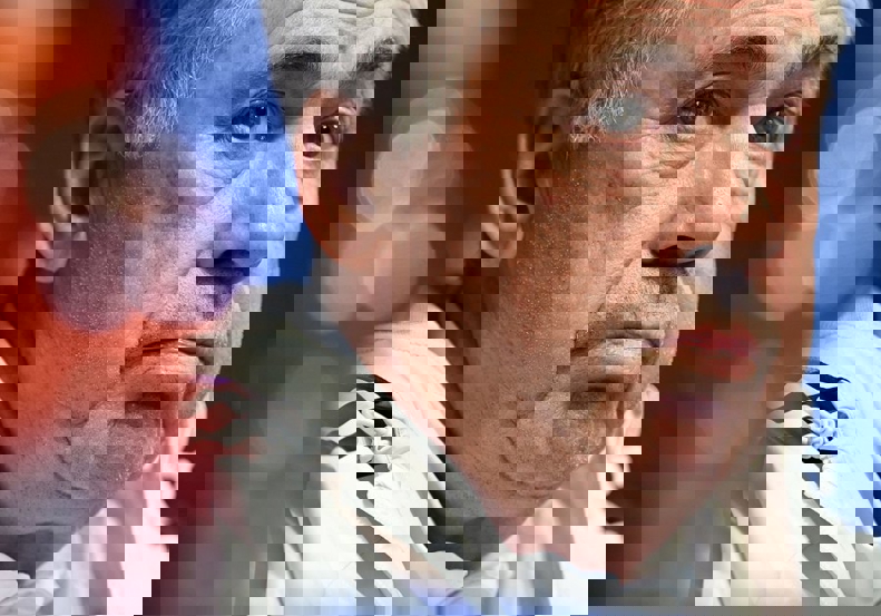 1900096