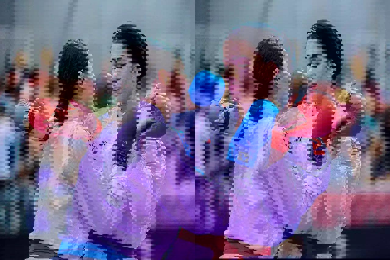 1900236
