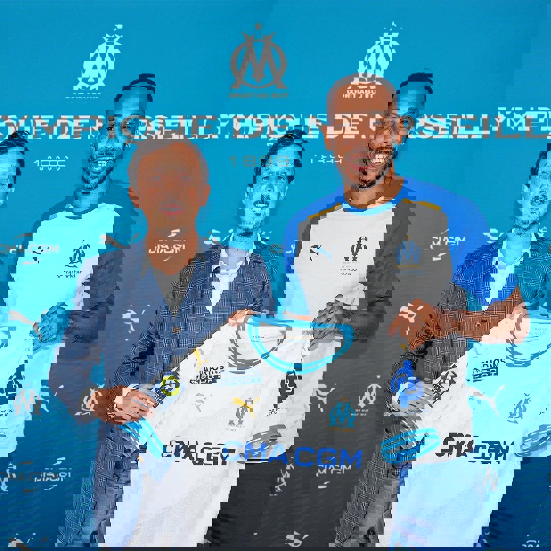 1900388