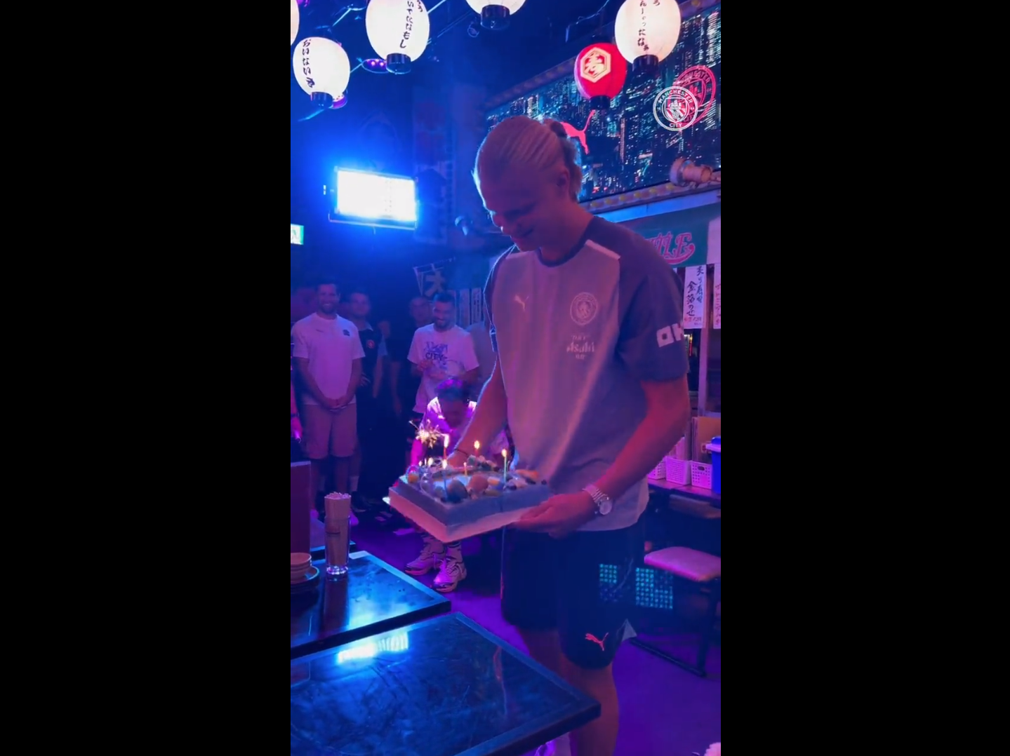 1900409