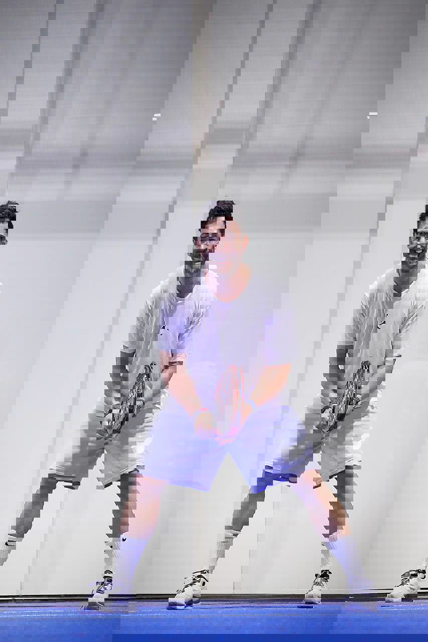 1900393