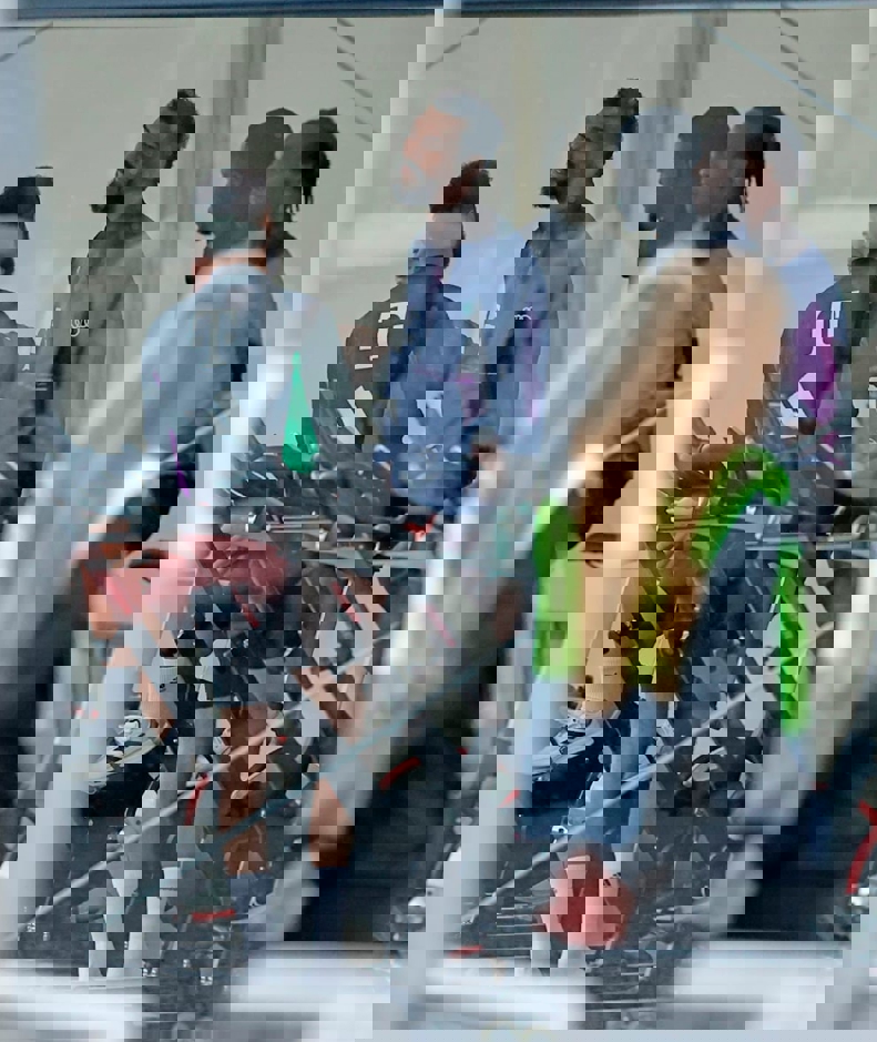 1900350