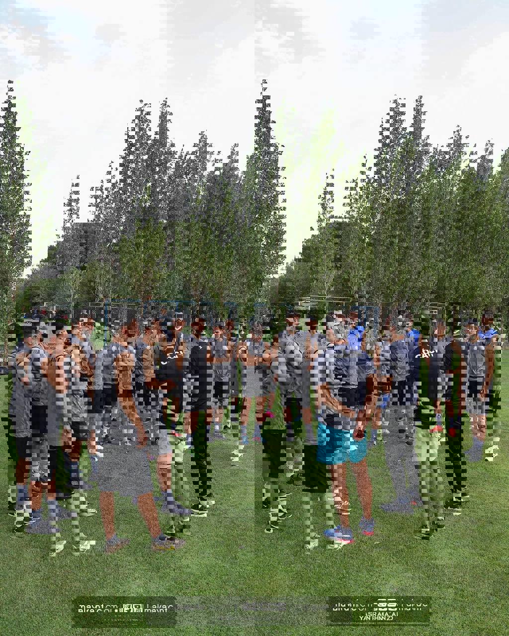 1900625